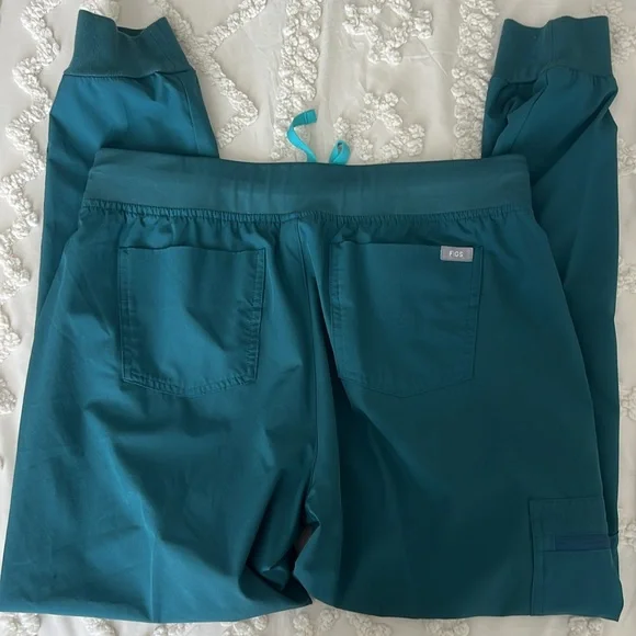 Figs Women’s Scrub Bottoms Caribbean Blue FIONlite Size M - Picture 4 of 4